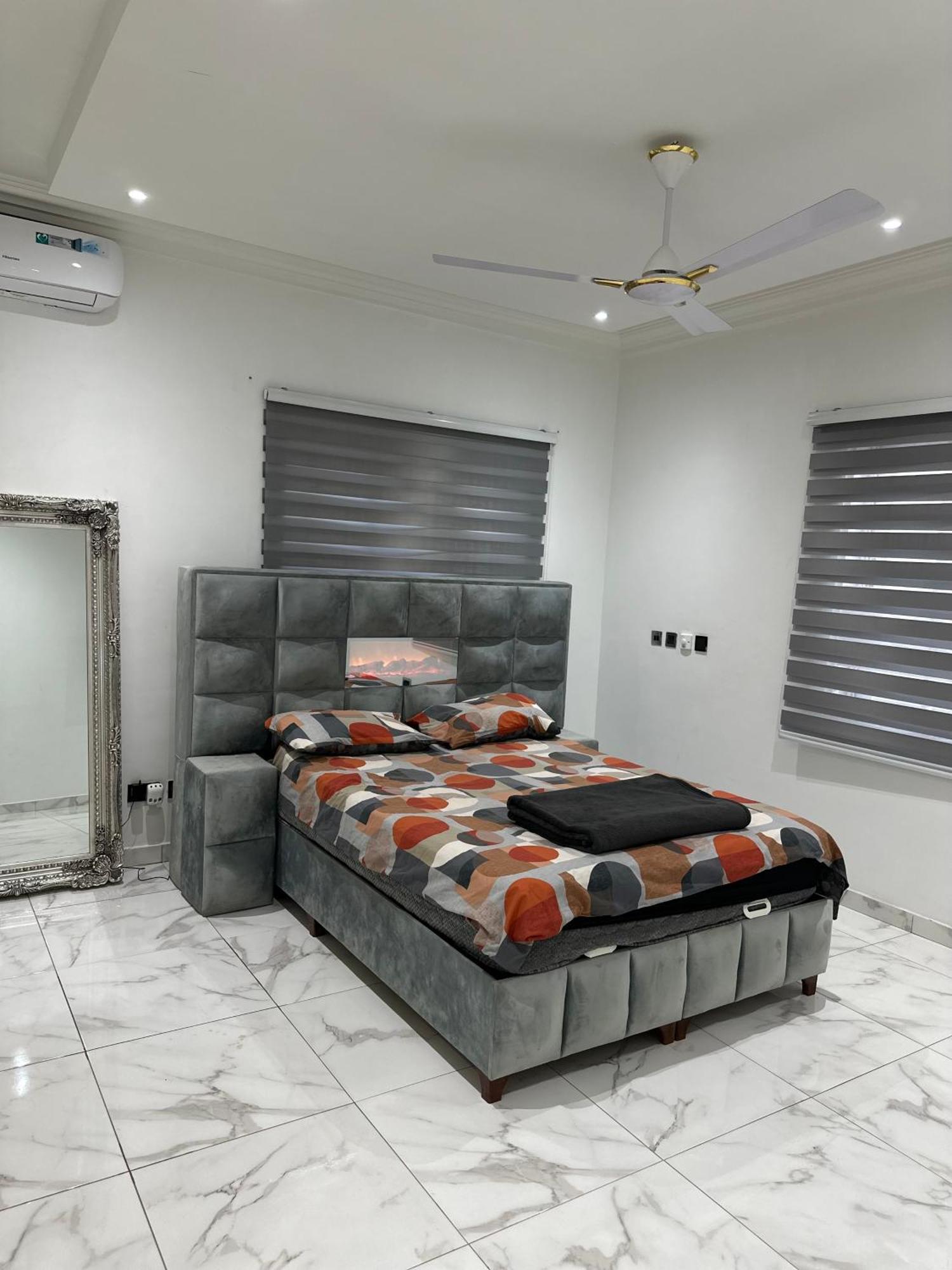 Bkjd 2 Bedrooms Tema Luaran gambar